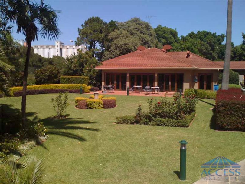 Place selection, Garden Wedding